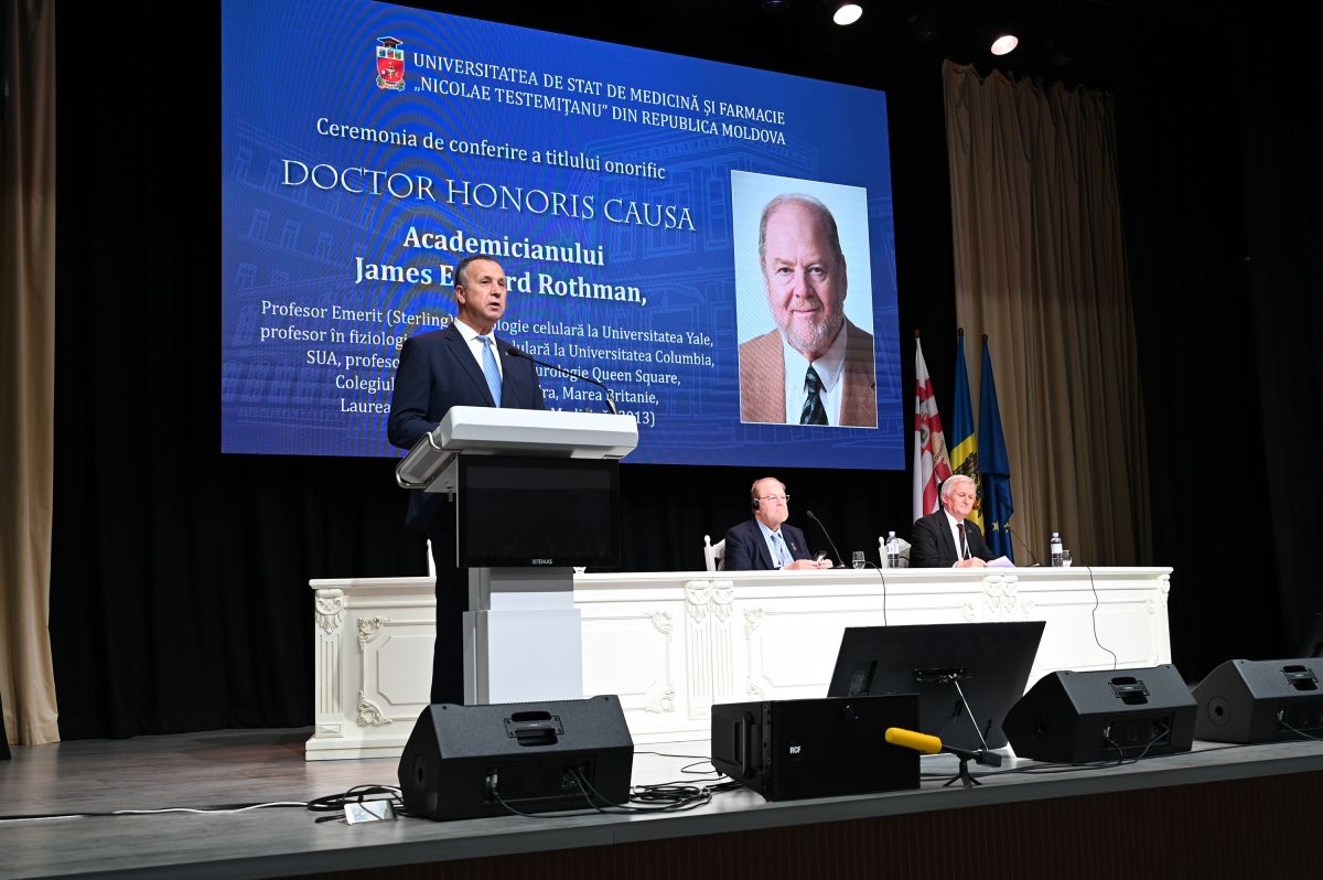 Rector Emil Ceban
